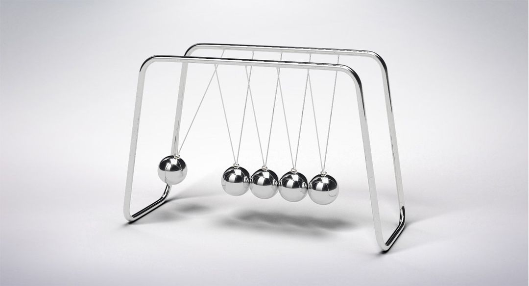 3D Newton's Cradle