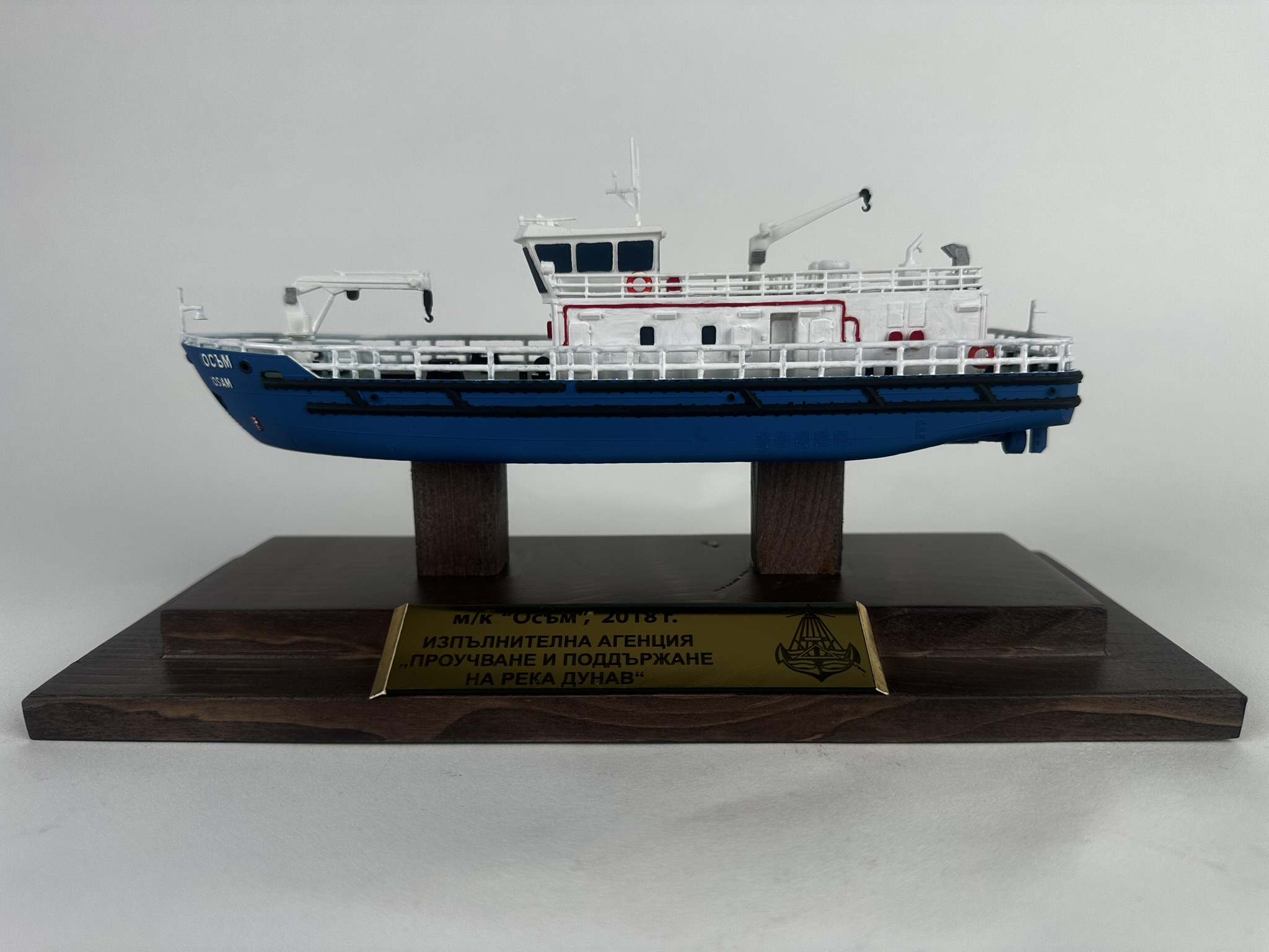 10 Custom 3D Printed and Hand-Painted Boat Dioramas