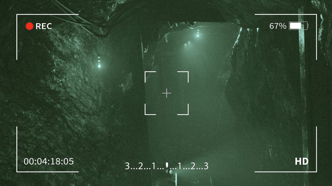 Outlast 2-Inspired Mineshaft