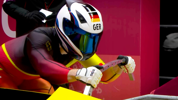 THE IOC - Bobsleigh Social Promo