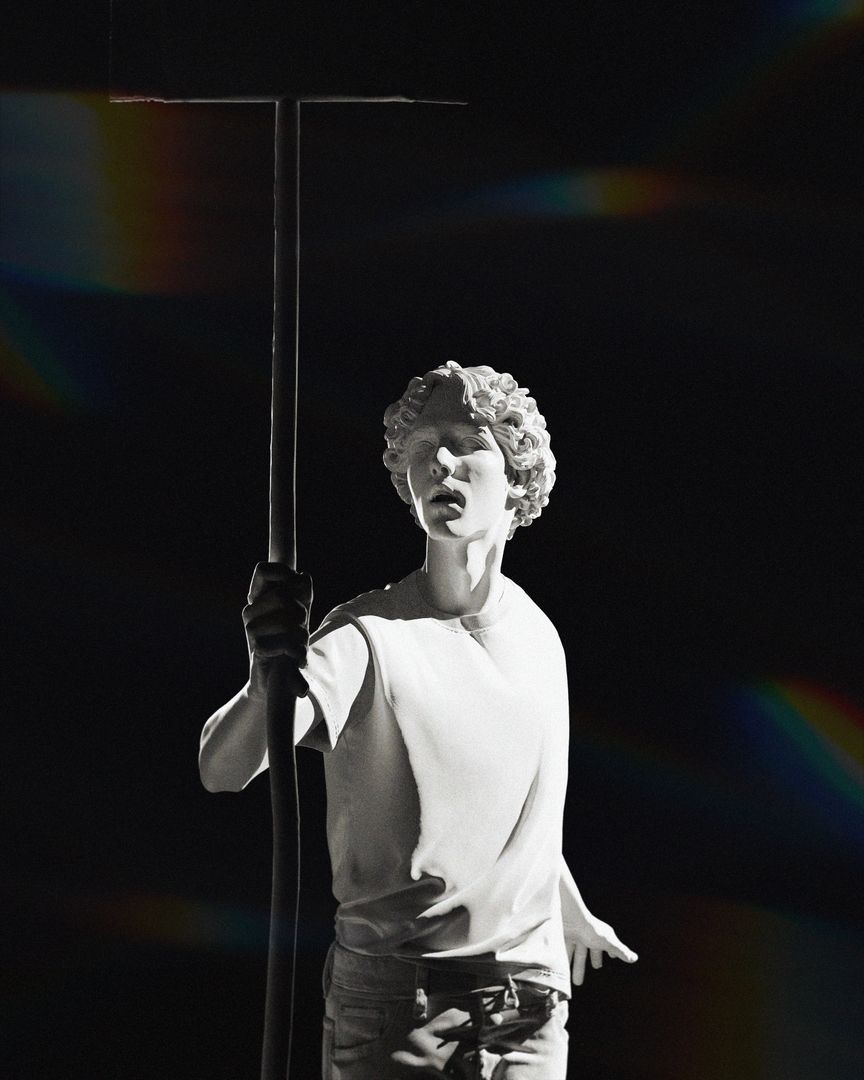 Sculpture: Maxim by Stephan U.