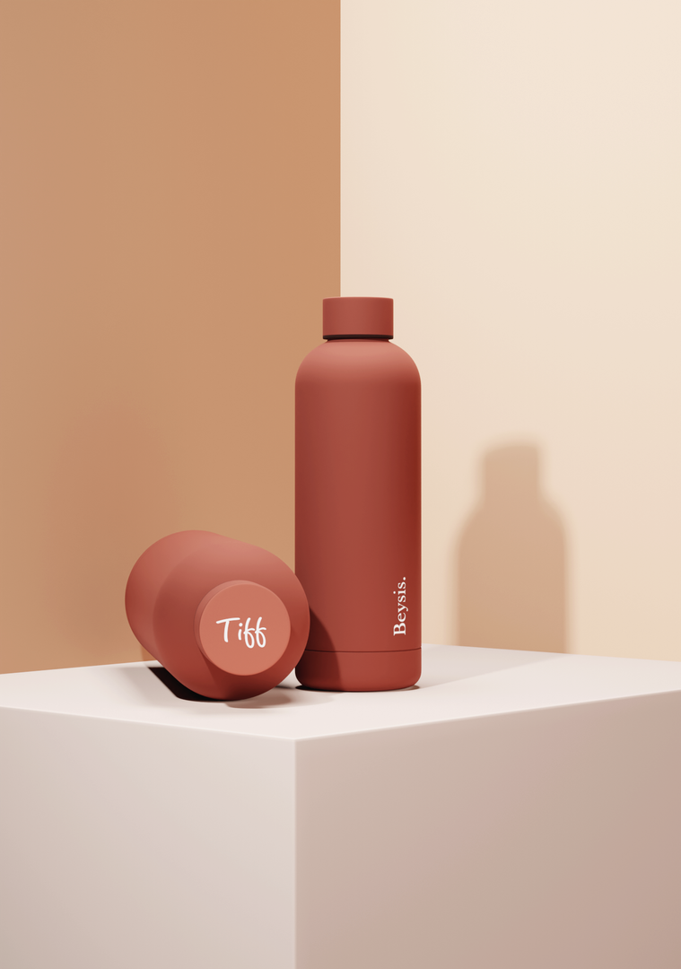 Cosmetic Packshot 01