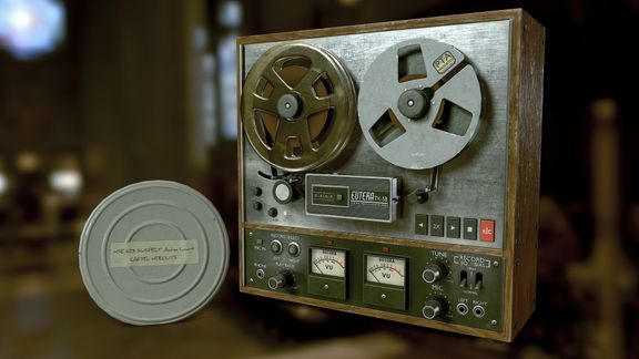 Pack of vintage props